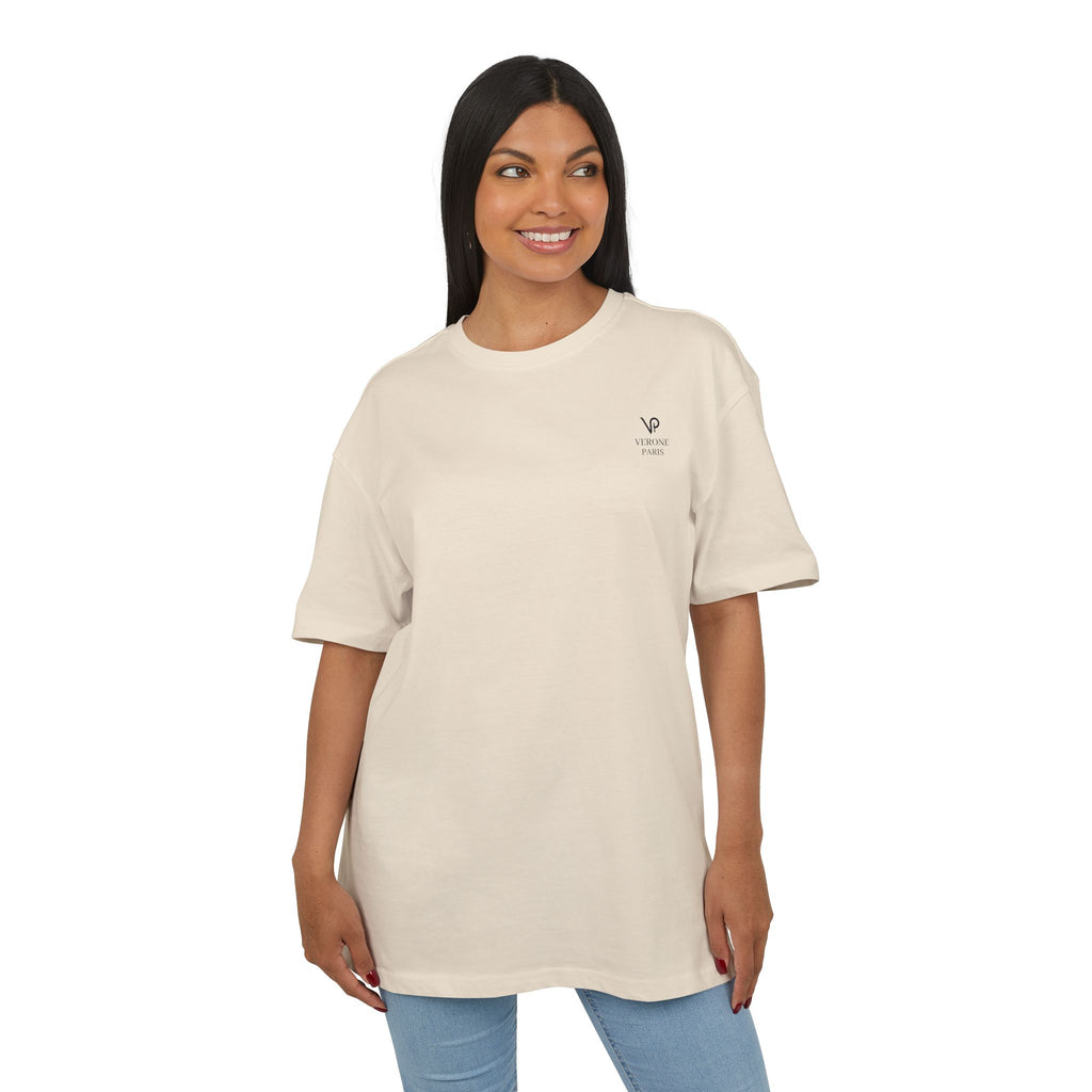 VERONE Paris Oversized Tee — Minimalistisches Luxus-Grafik-T-Shirt