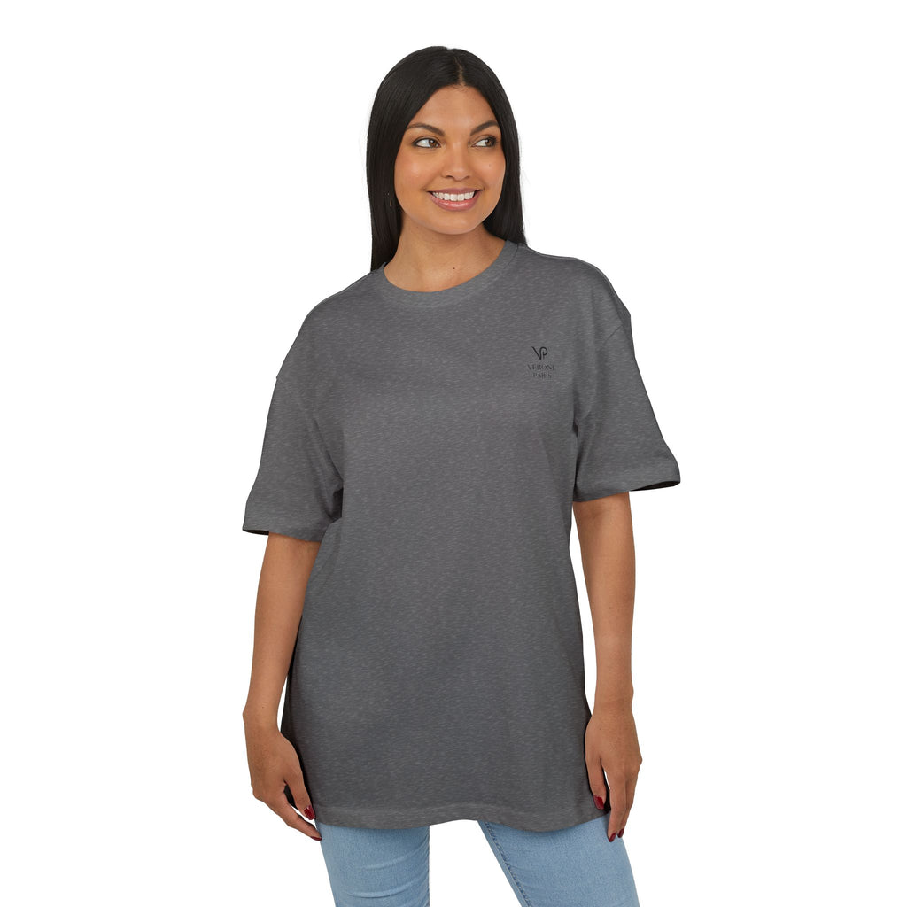 VERONE Paris Oversized Tee — Minimalistisches Luxus-Grafik-T-Shirt