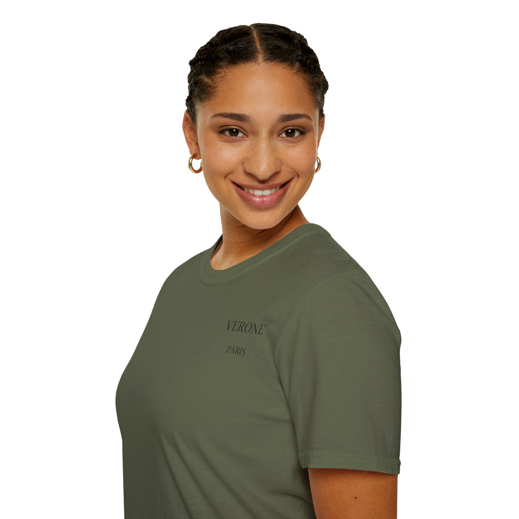 VÉRONE PARIS T-Shirt - Exclusive Designer Statement